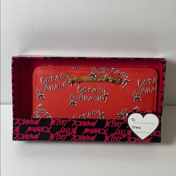 NWT Betsey Johnson Red Wallet with Gift Box - Picture 1 of 9
